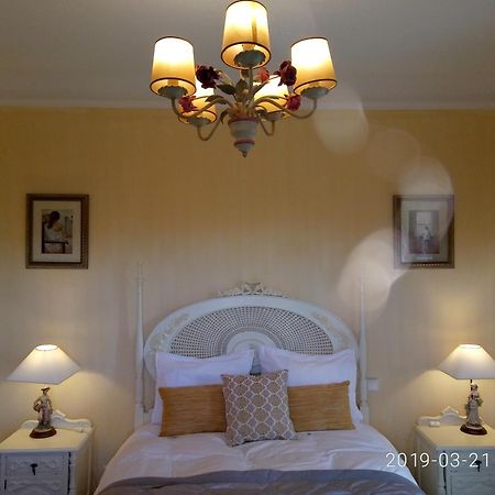 Bed and Breakfast Casa De Santo Amaro Синтра Экстерьер фото